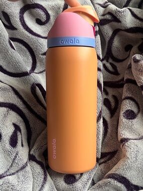 Owala Orange FreeSip Waterbottle🍊